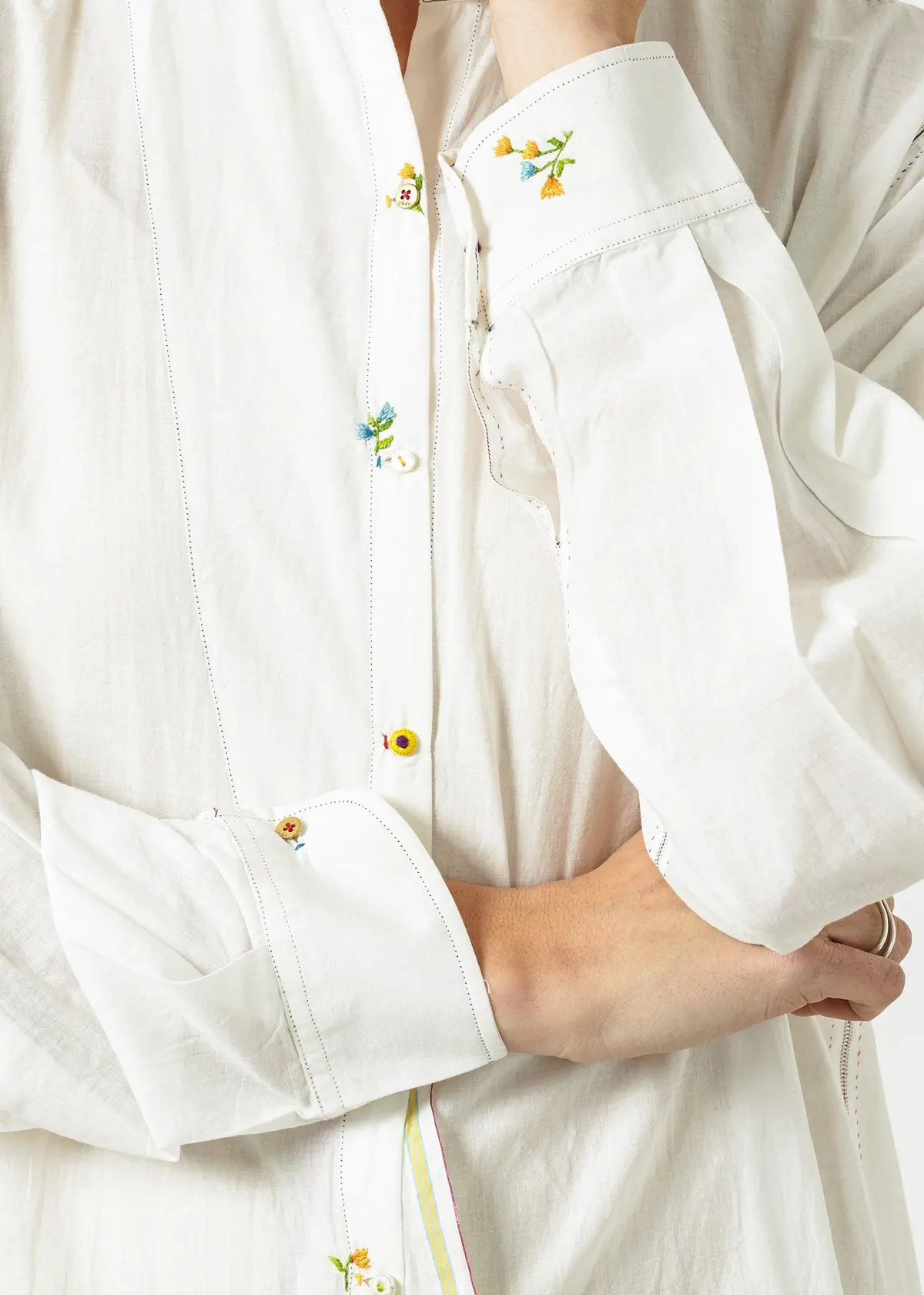 Pleated Sleeve Tunic In White 4