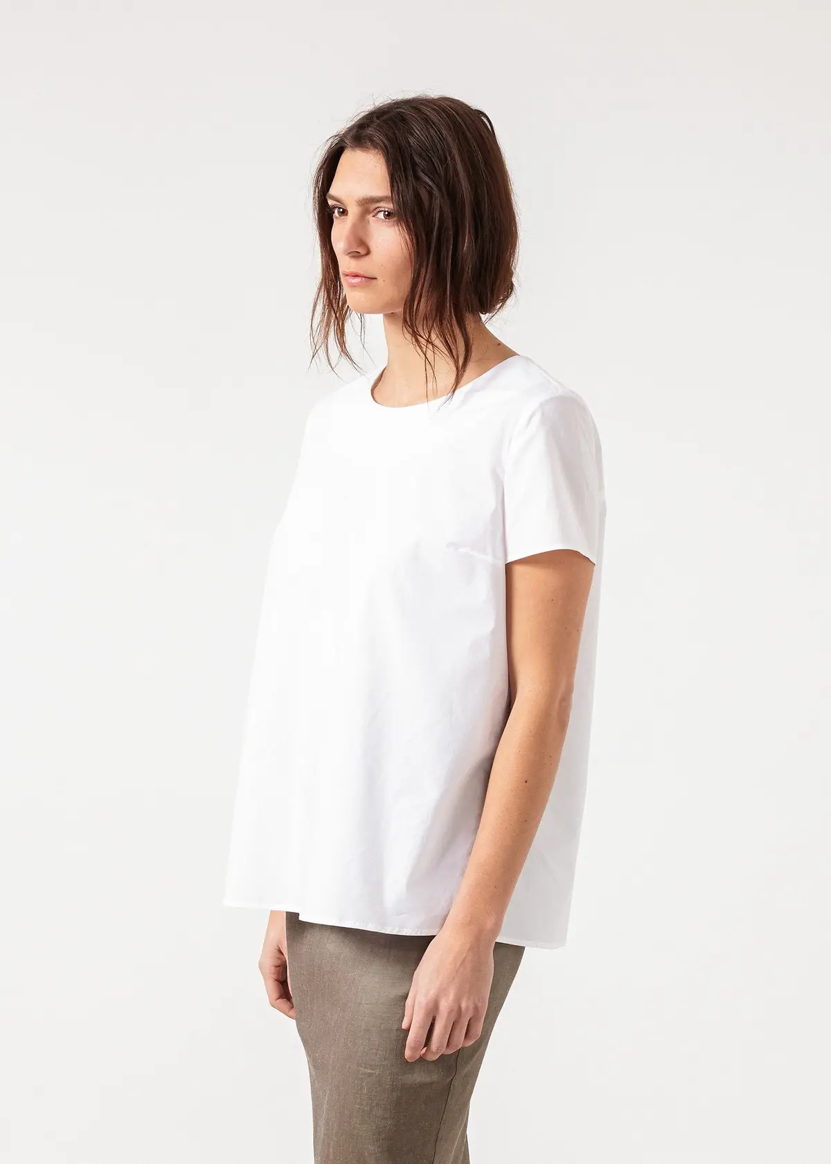Pleat Back Blouse In White 1