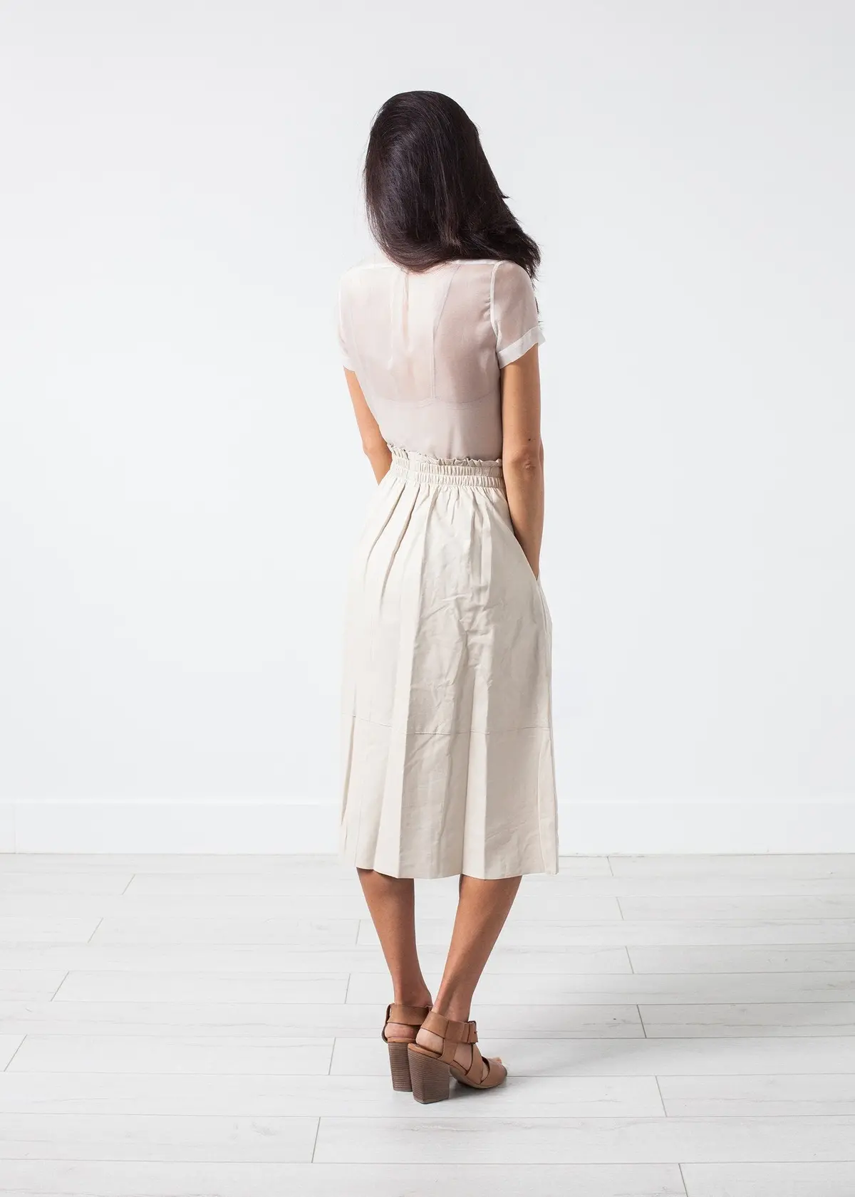 Eulera Leather Skirt In Cream 2