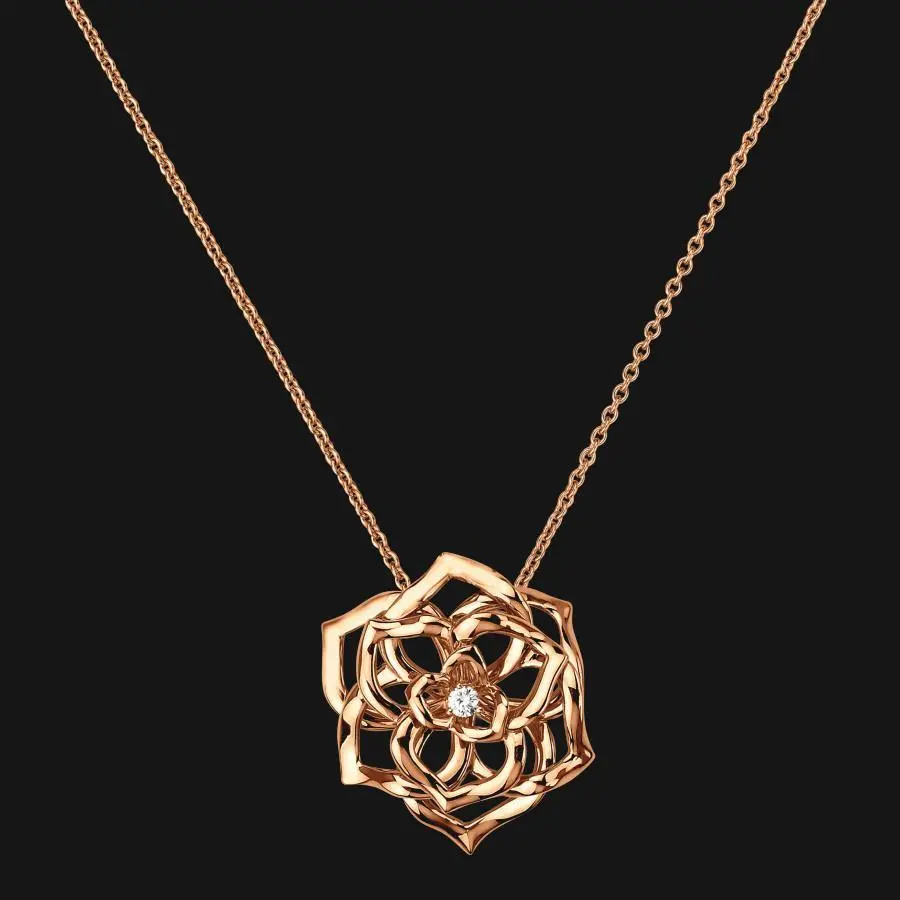 18K Bloom Pendant 1