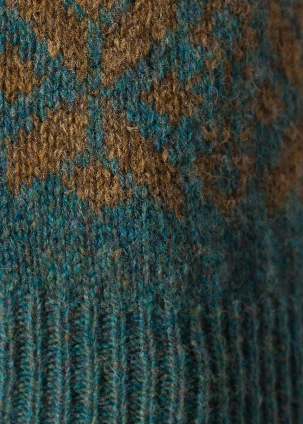 Fair Isle Vest In Army 8