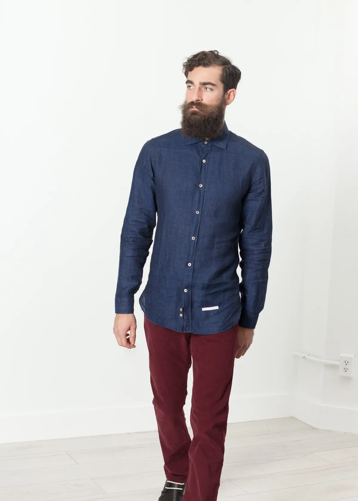 Button Up Shirt In Navy 1