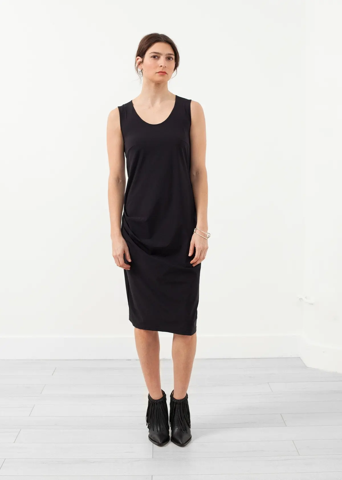 Sleeveless Fitted Dress 8