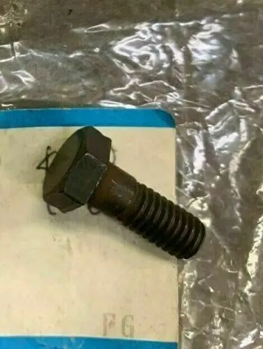 69911502062 Genuine Echo / Shindaiwa Bolt Fits Hc-230 1