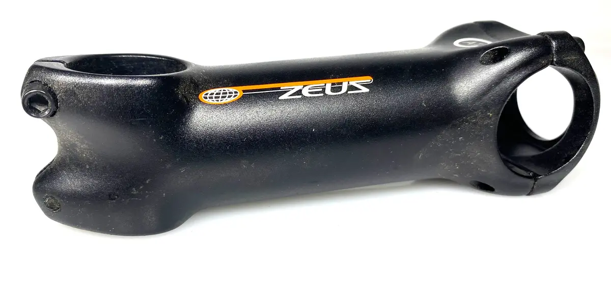 Zeus At2 Bike Stem 31.8 Mm X 105Mm X 1-1/8" Threadless Black New Blem 1