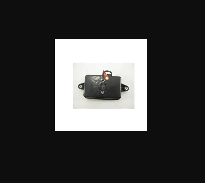 P021047960 Genuine Echo / Shindaiwa Part Case, Air Filter Pb-580H Pb-580T 1