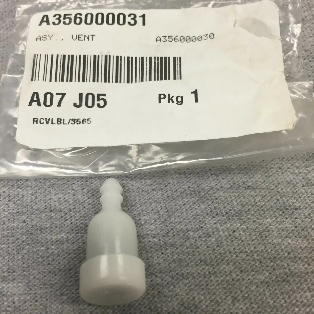 A356000031 Genuine Oem Echo Shindaiwa Fuel Tank Vent 326T Dh212 Gt-200R Cs-370 2