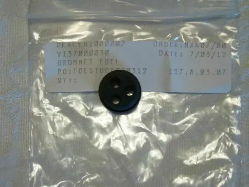 Genuine Echo Part Grommet Fuel Tank  V137000030 1