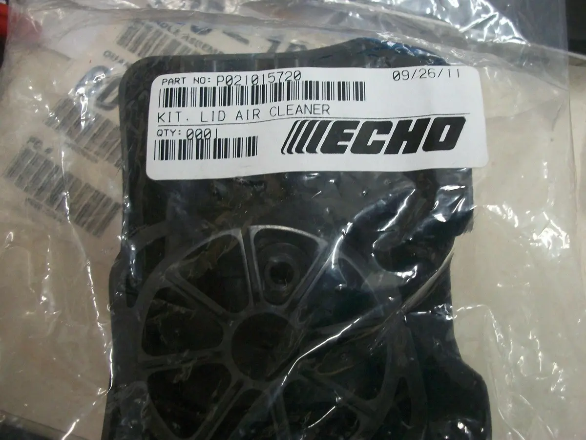 P021015720 Echo Trimmer Air Cleaner Lid Kit Part Es-255 1