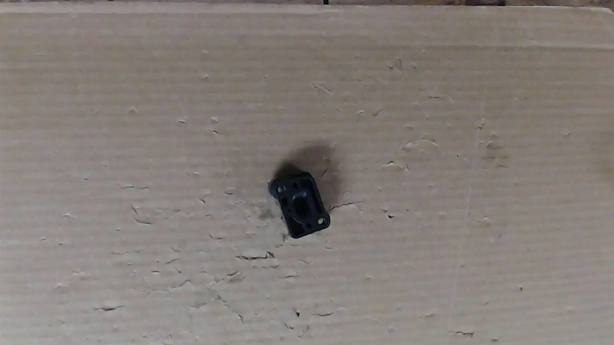 A200001120 Genuine Echo / Shindaiwa Part Insulator, Intake 1