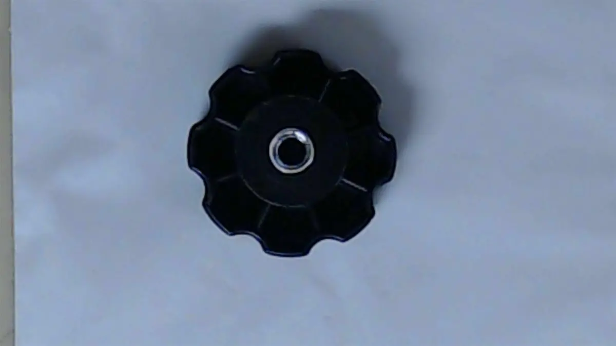 811230 Genuine Billy Goat Knob 3/8-18, Solid Hub Bg811230 1