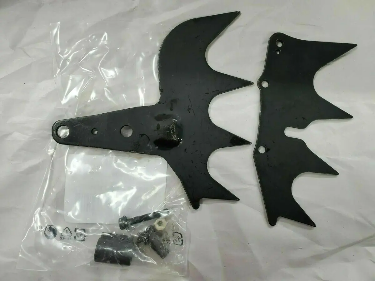 589772101 New Genuine Oem Husqvarna West Coast Dog Spike Set For 572Xp Chainsaw 1
