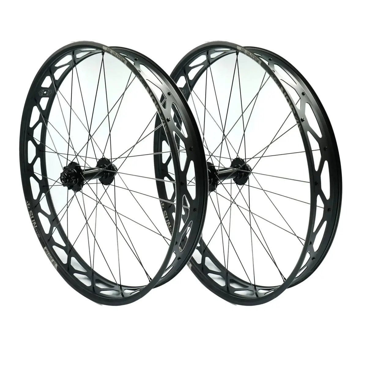 Sun Ringle Mulefut 80Sl V2 26-Inch 15X150 Front 12X197 Rear Ta Tubeless Fat Bike Wheelset 1