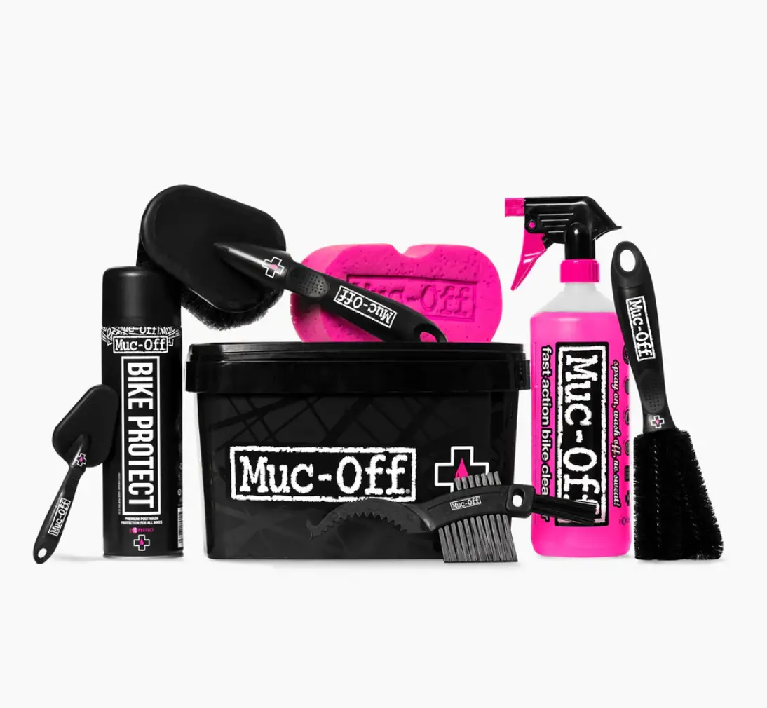 Muc-Off 8-In-1 Cleaning Kit 1