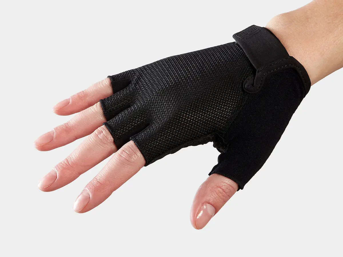 Solstice Women Gel Cycling Glove 1