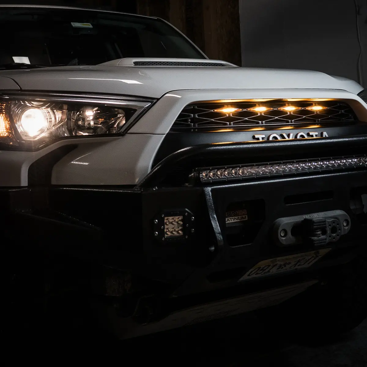 R4t - Grille Lights - Toyota 4Runner (2014-2024) 3