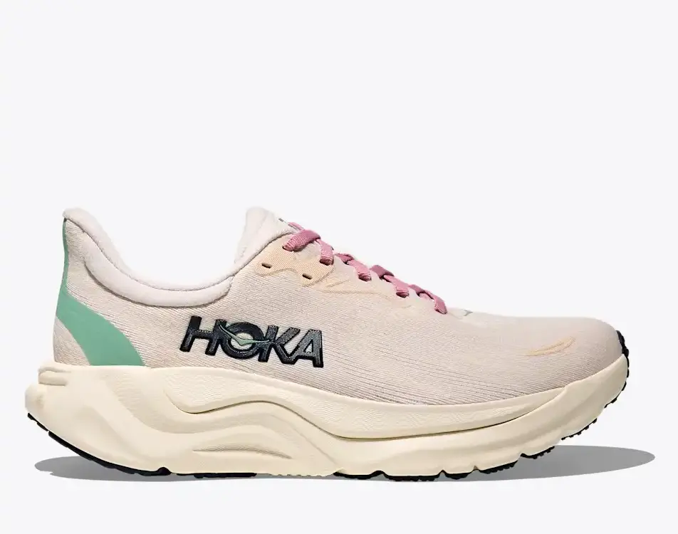 Women's Arahi 8 1