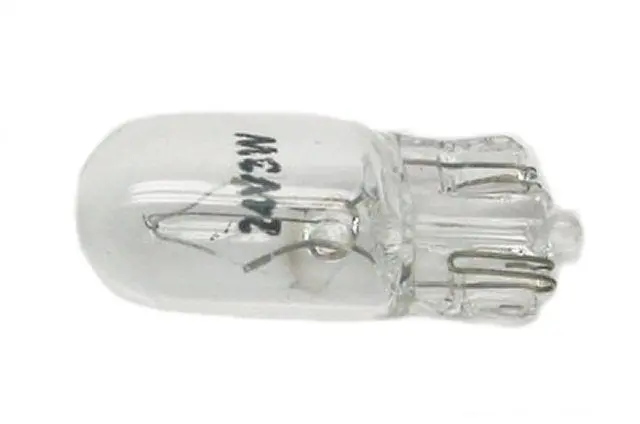 Universal Parts 24V 3W Turn Signal Bulb 1