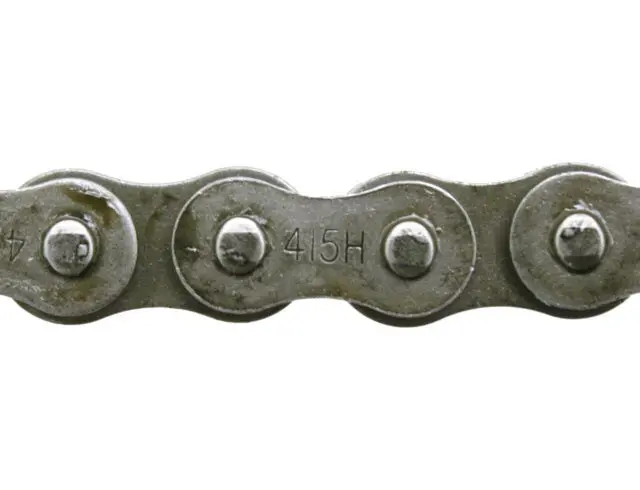 Universal Parts #415H Roller Chain 1