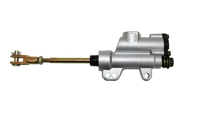Universal Parts Rear Master Cylinder 1