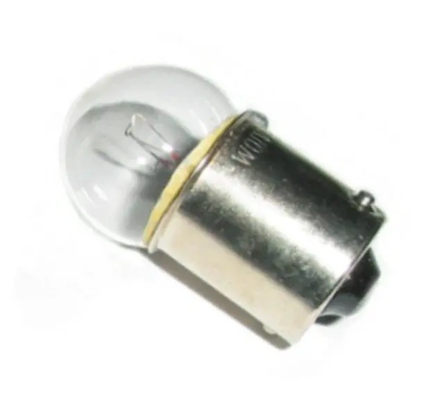 Universal Parts 24V 10W Ba15s Headlight Bulb 1