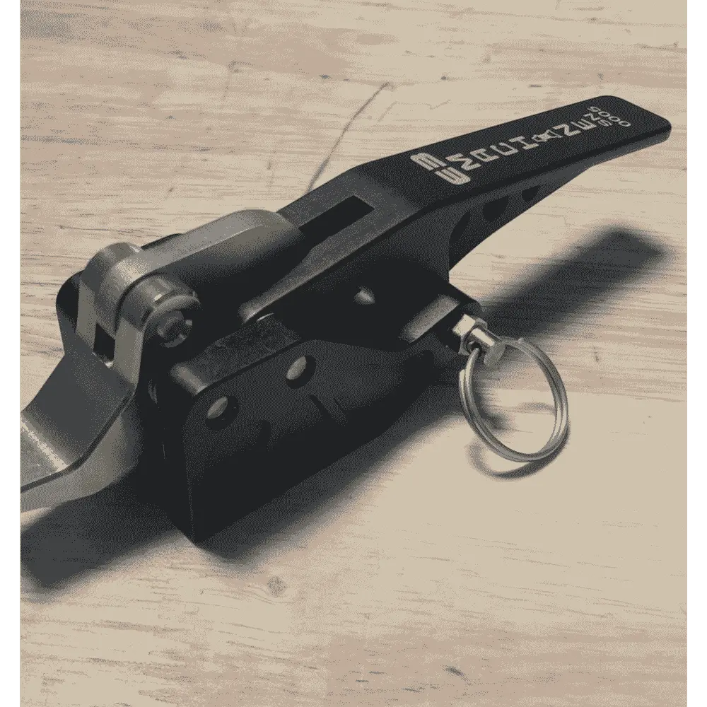 E3 Machine - The Mini Latch 1