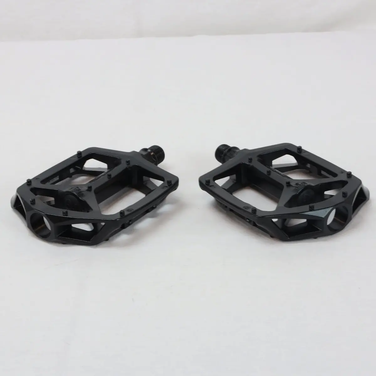 Bike Pedals 9/16" 1