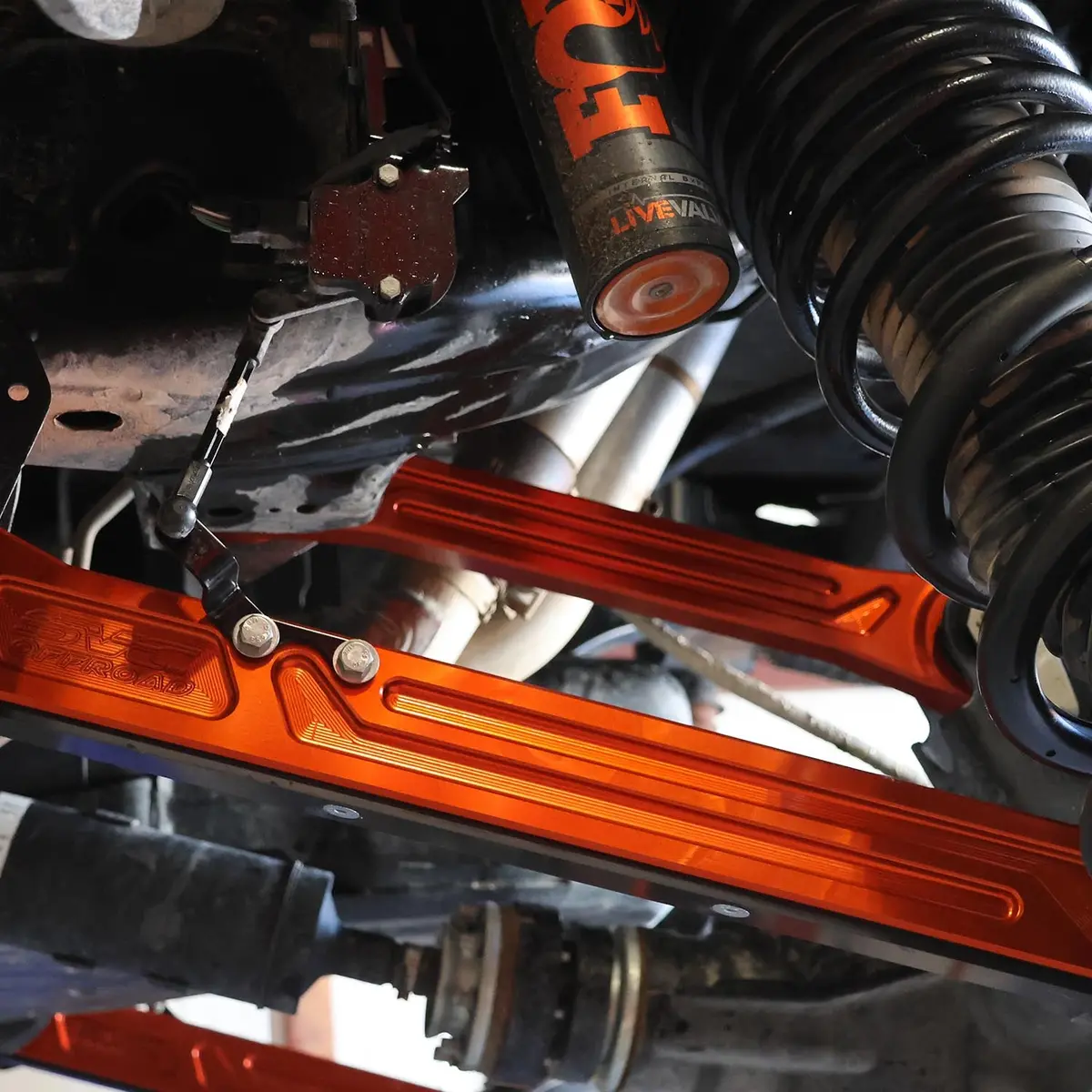 2023+ Bronco Raptor Rear Billet Links 1