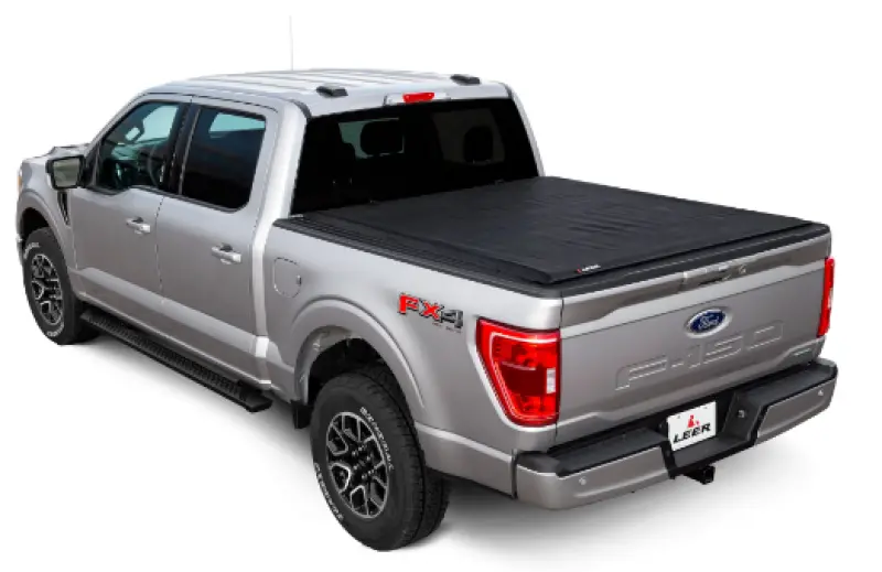 Leer Sr250 Rolling Compact Tonneau Cover For 2005–2015 Toyota Tacoma – 5'2" Short Bed With Track System 1