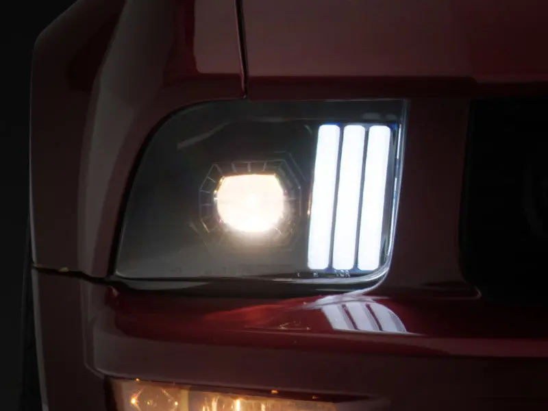 Raxiom Black Housing Projector Headlights For 2005–2009 Ford Mustang (Excludes Gt500) – Clear Lens 1